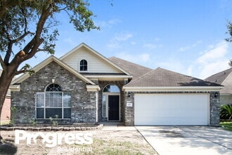 Building Photo - 910 Taylor Ridge Dr