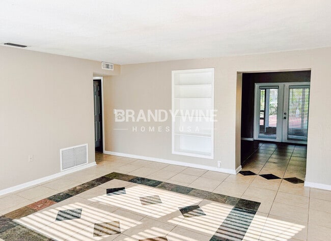 Building Photo - Experience Comfort & Convenience! Tour & A...