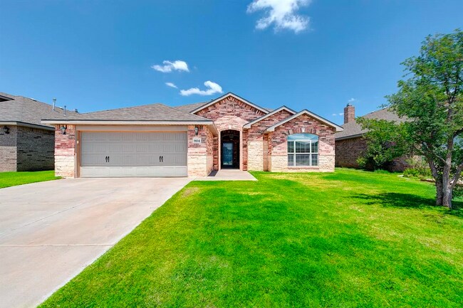 Foto del edificio - Beautiful, large home right next to Quincy...