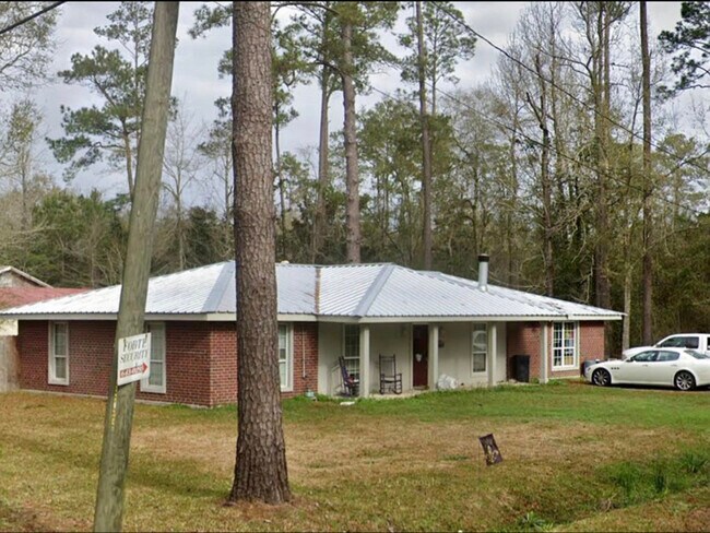 Building Photo - 58050 Churchill Rd