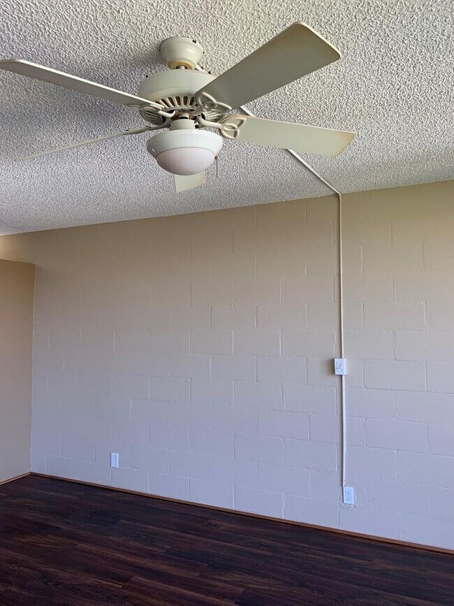 Building Photo - Studio condo available at Honokowai East 1...