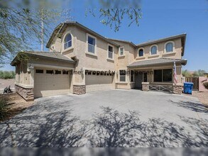 Building Photo - 2569 E Quiet Hollow Ln