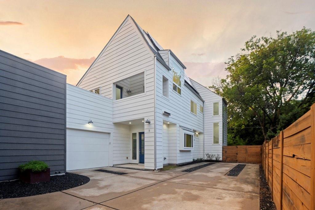 Foto principal - 2900 W 44th St