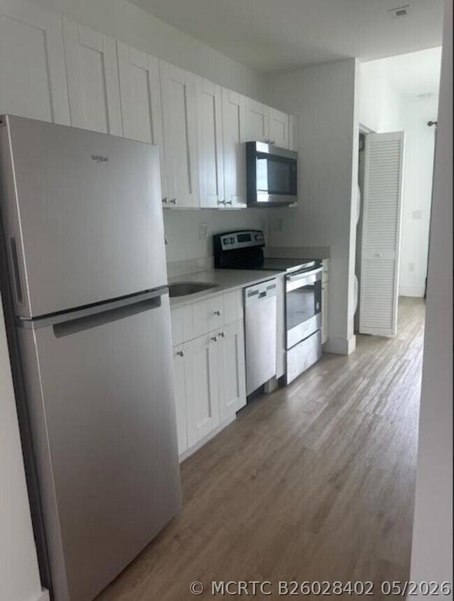Foto del edificio - 4100 SW 64th Ave