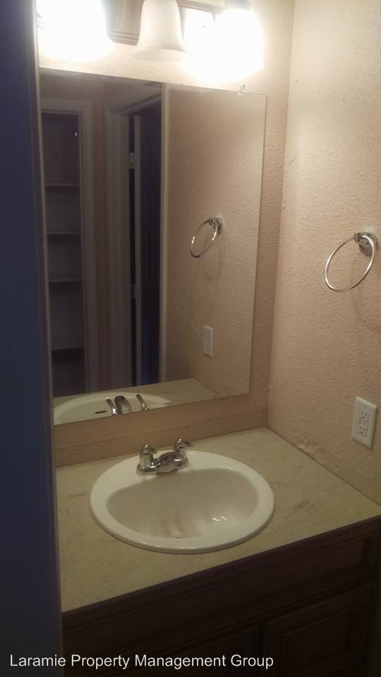 Foto del edificio - 1162 N 19th St