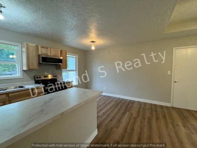 Foto del edificio - 5649 S Ferguson Ave