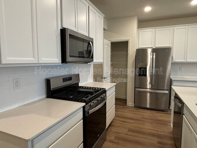 Foto del edificio - 7255 Shroyer Wy