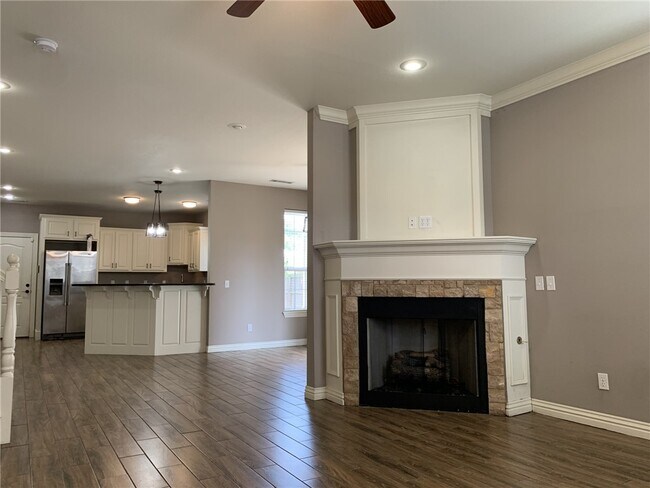 Foto del edificio - 4156 W Bradstreet Ln