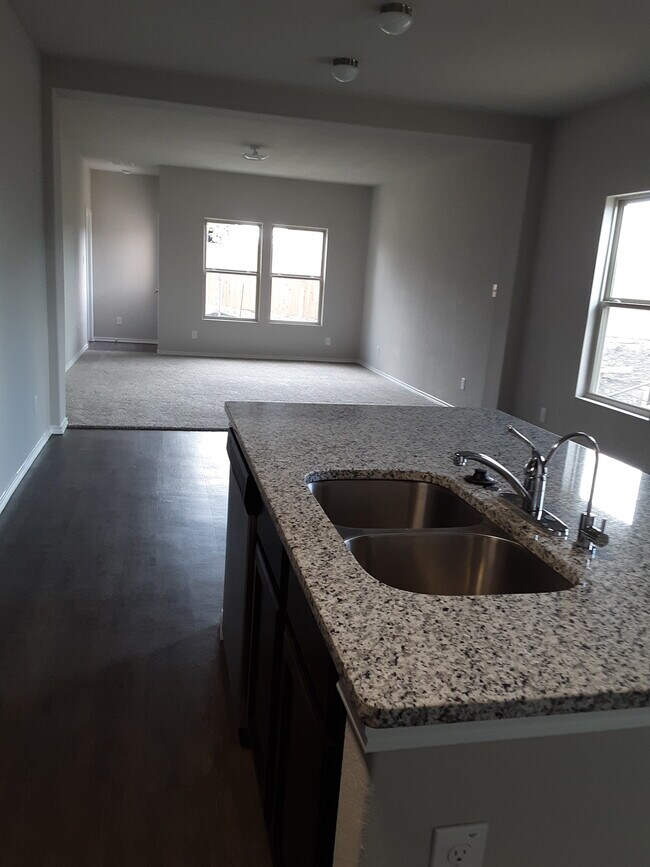 Foto del edificio - 10818 Fox Trot Way