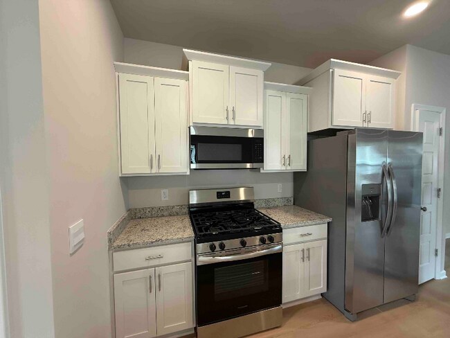 Foto del edificio - 521 Vista Pointe Dr