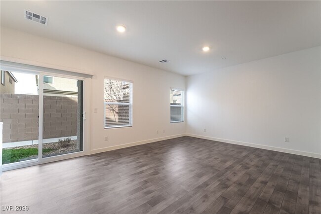 Foto del edificio - 12743 Epperly St