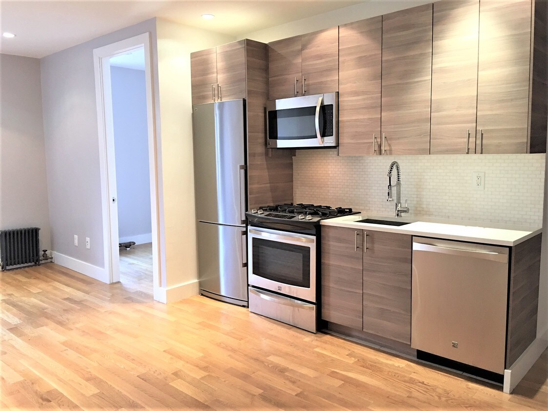 Foto principal - 87 Hamilton Pl