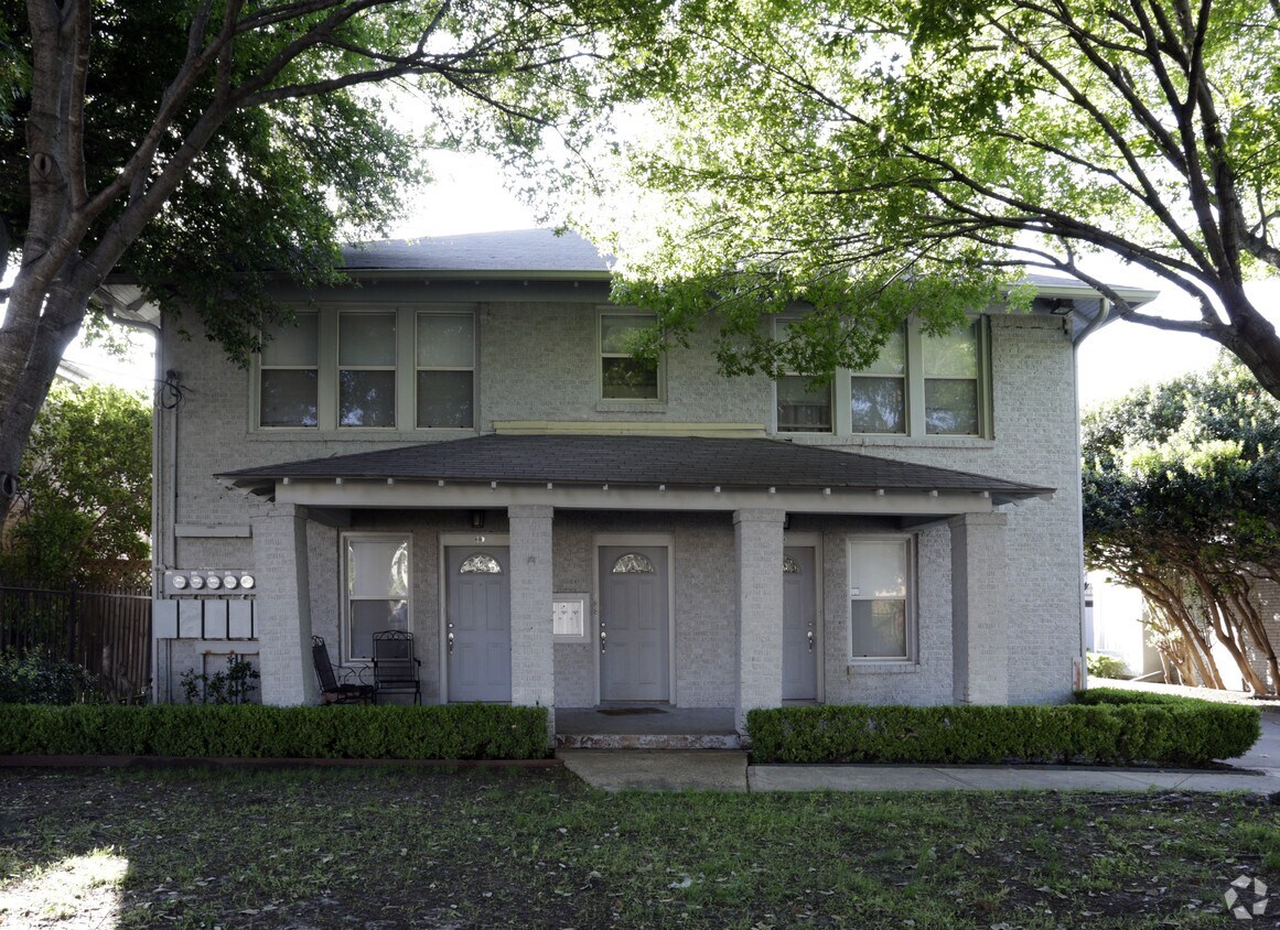 Primary Photo - 4224-4230 Cole Ave