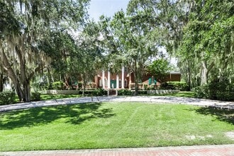 Building Photo - 7513 SW 35th Way