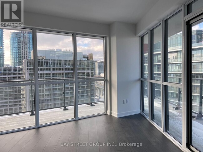 Building Photo - 38-1738 Iannuzzi St