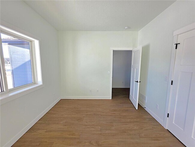 Foto del edificio - 1227 Wisteria Ln