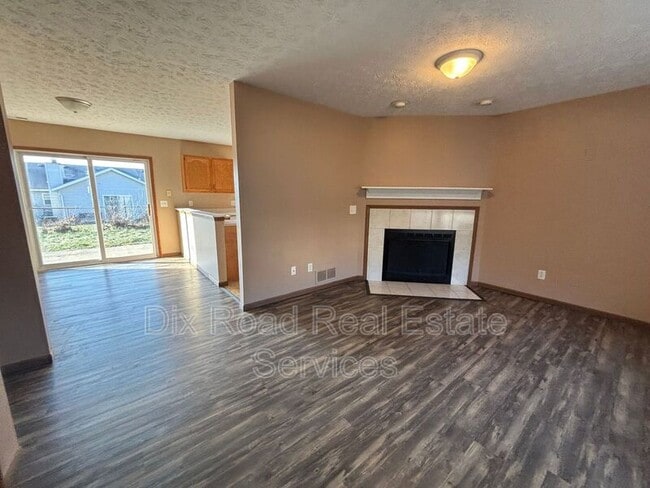 Foto del edificio - 3821 Cavanaugh Rd