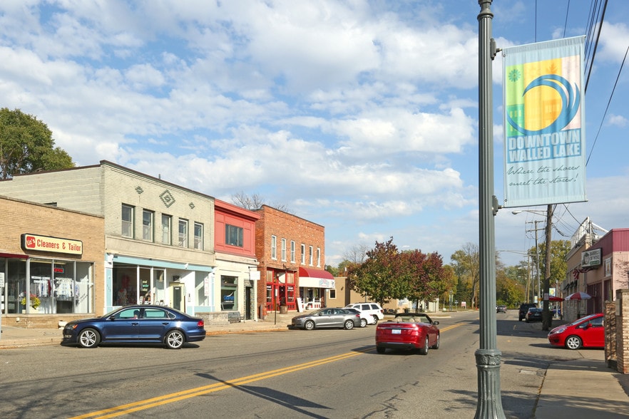 Picture of Downtown Walled Lake Walled Lake