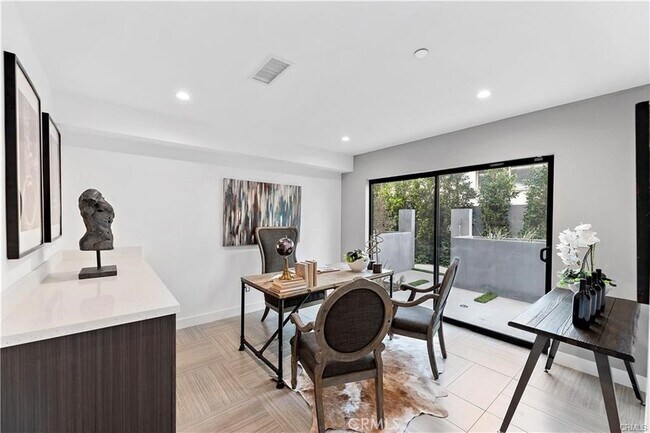 Foto del edificio - 11858 Flower Ln