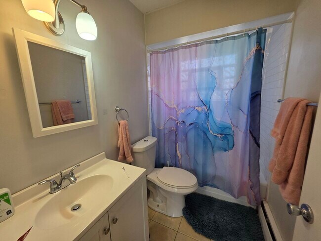 Foto del edificio - 4022 N Avers Ave