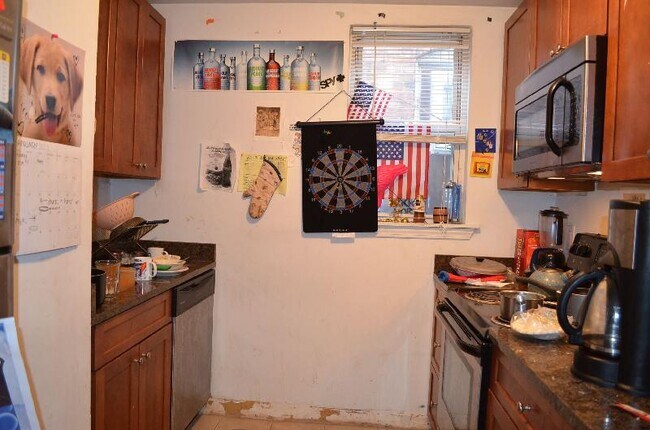 Building Photo - 10 Parker Hill Ave