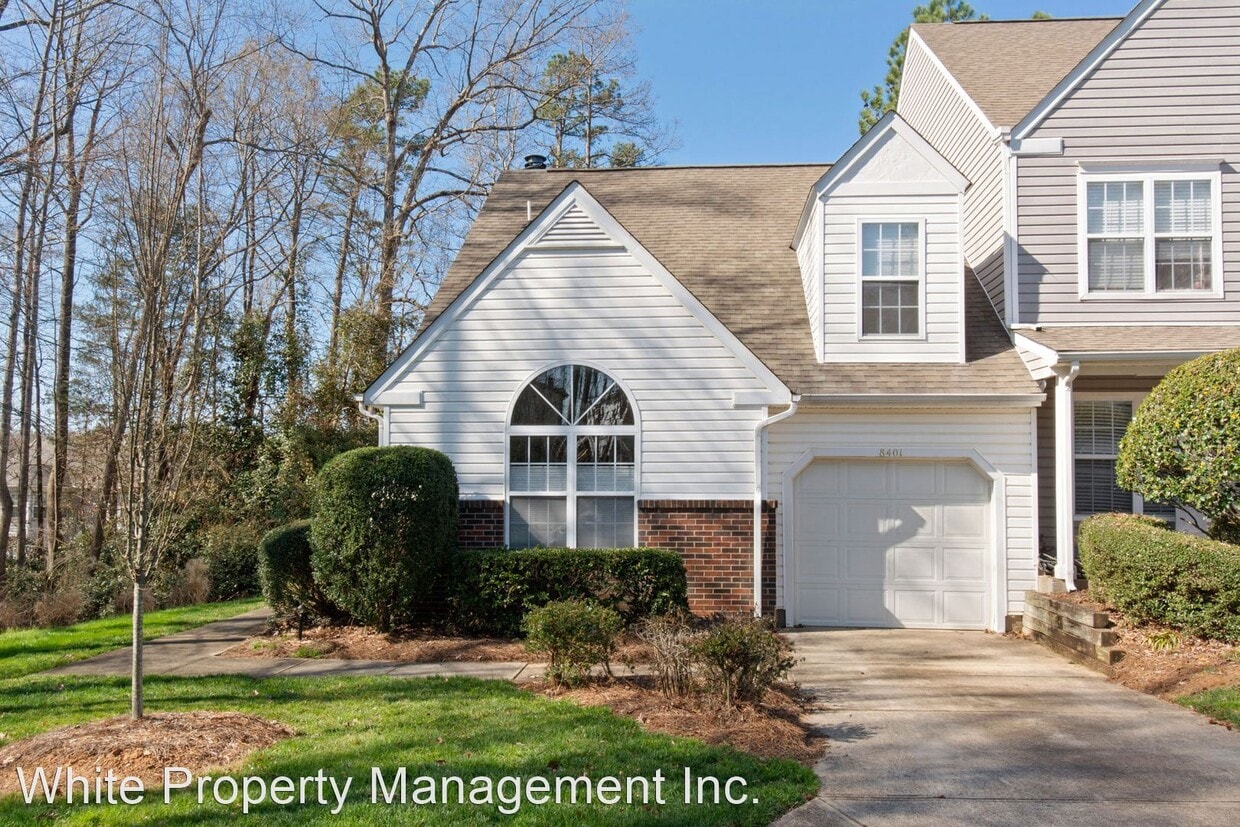 Primary Photo - 3 br, 2 bath House - 8401 Southgate Common...