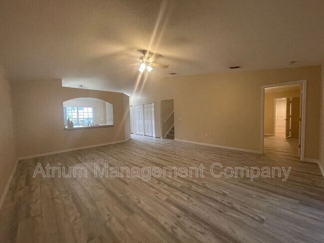 Building Photo - 4670 Elena Way