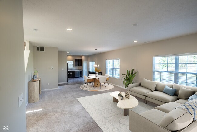 Building Photo - 5291 Tanglewood Ln