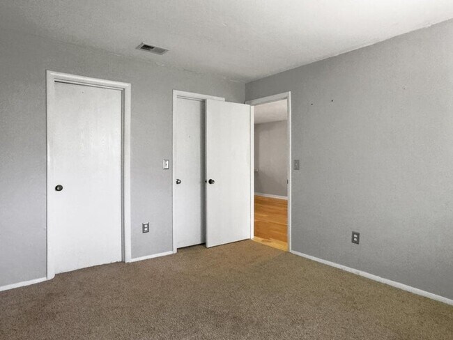 Foto del edificio - 2 BA/2 BR Condo in West Ashley