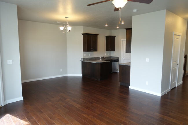 Building Photo - New Home in SouthCreek Subdivision