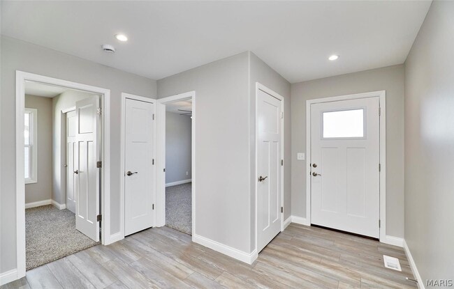 Building Photo - 5542 Autumn Trace Pkwy