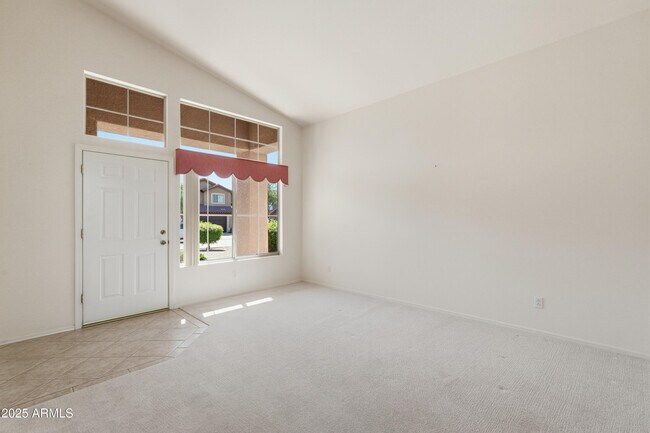 Foto del edificio - 4626 E Thorn Tree Dr