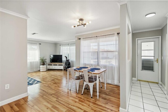 Foto del edificio - 5020 Live Oak Cir