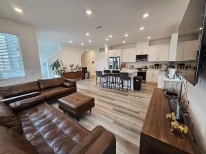 Building Photo - 2402 Cascalote Lp