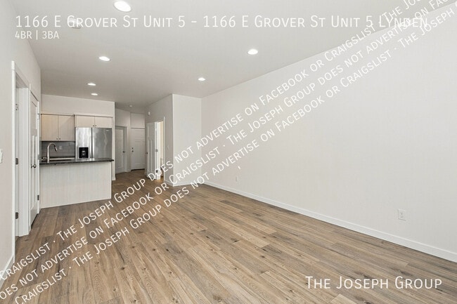 Building Photo - 1166 E Grover St