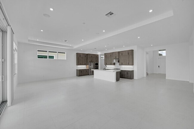 Foto del edificio - 9524 St Germain Dr