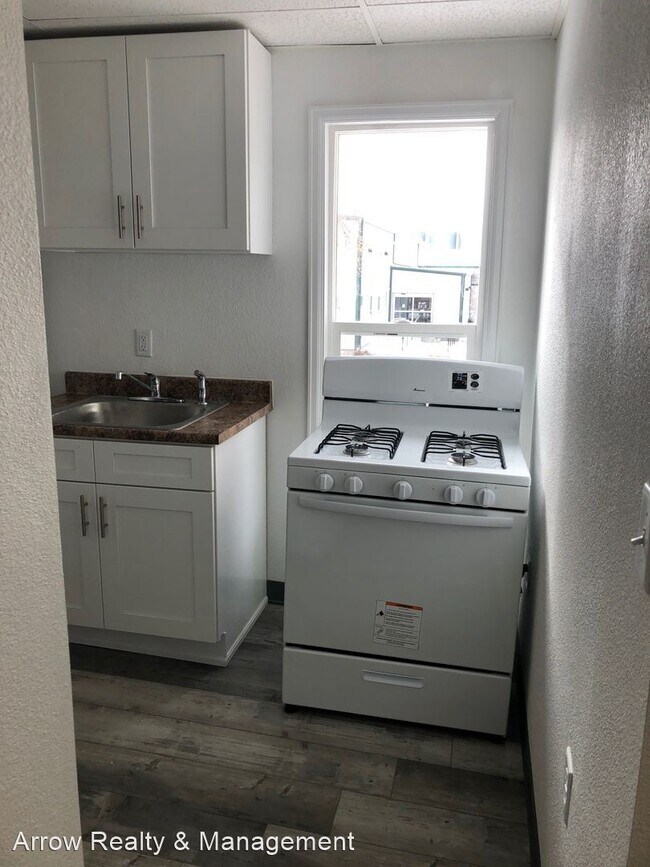 Foto del edificio - 305 Colorado Ave