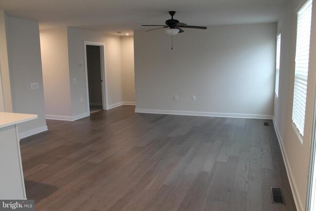 Building Photo - 8946 Penrith Dr