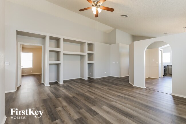 Foto del edificio - 5039 W Chicago Cir S