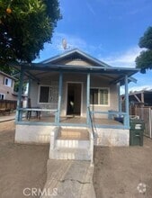 Building Photo - 7044 Pierce Ave