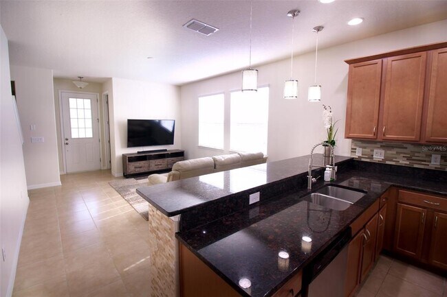 Building Photo - 2918 Windmill Dr