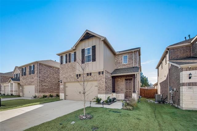 Foto del edificio - 714 Creekwater Ln
