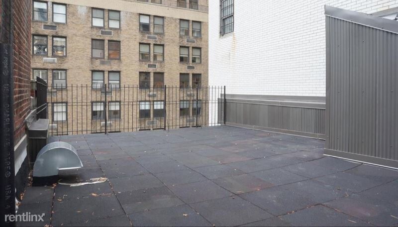 Primary Photo - 114 E 57th St