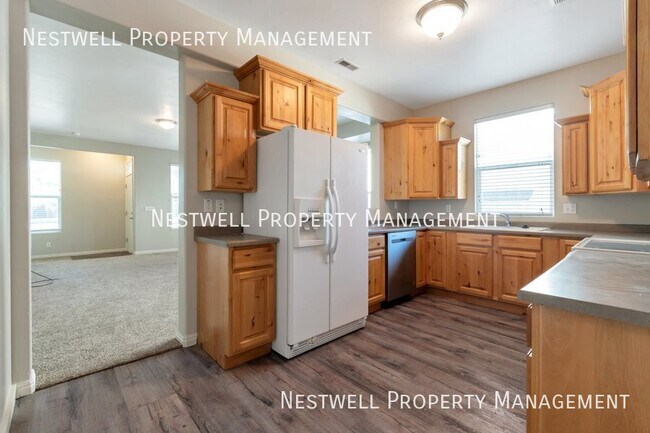 Building Photo - 4489 W Harvest Sun Ln