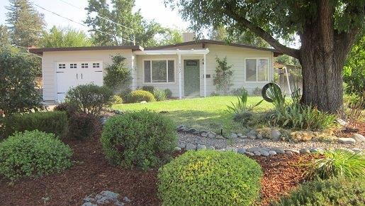 Foto del edificio - Darling 3/1 home near downtown Placerville!