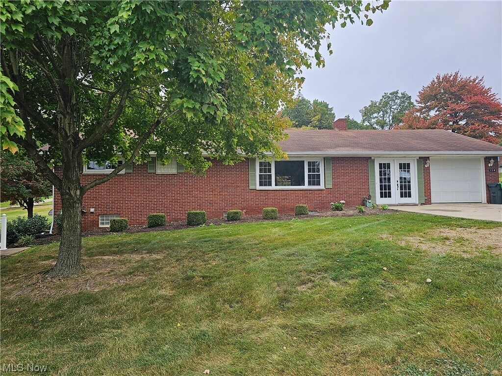 114 Ronsan St SW, Sugarcreek, OH 44681 House Rental in Sugarcreek, OH