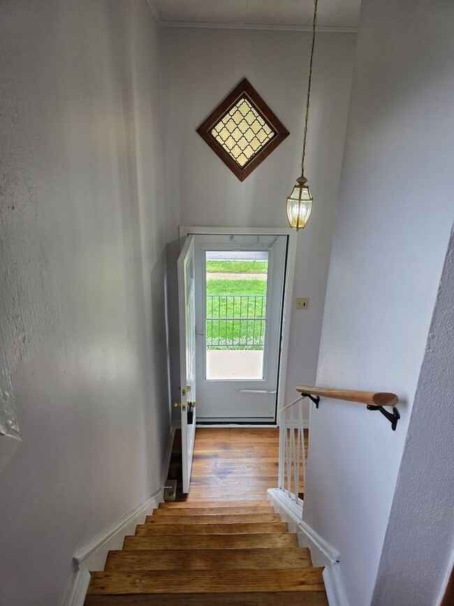 Foto del edificio - Three bedroom one bath in New Castle
