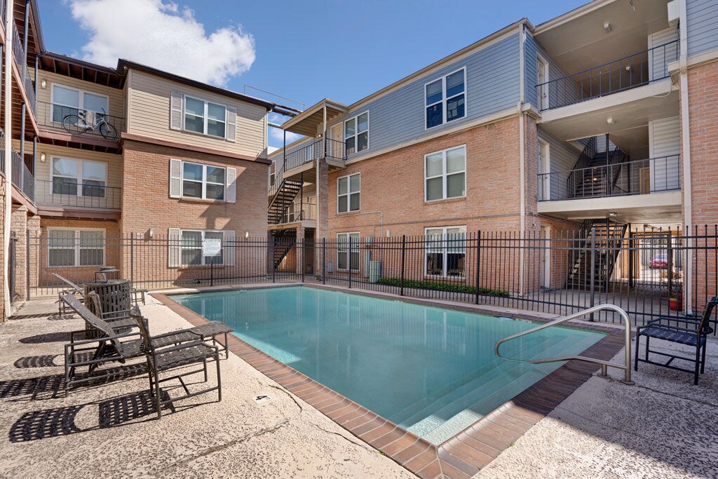 The Laurent Apartments Apartments 3420 Edenborn Ave Metairie, LA