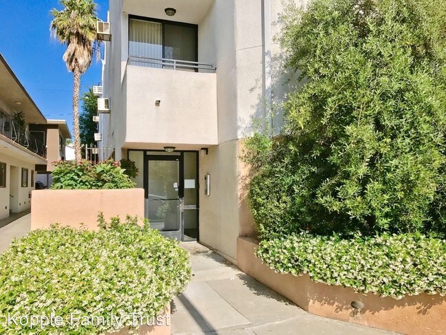 Foto del edificio - 922 N Hudson Ave