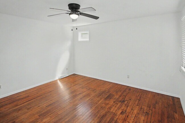 Foto del edificio - Updated 3-Bedroom Ranch with Modern Finishes & Timeless Charm